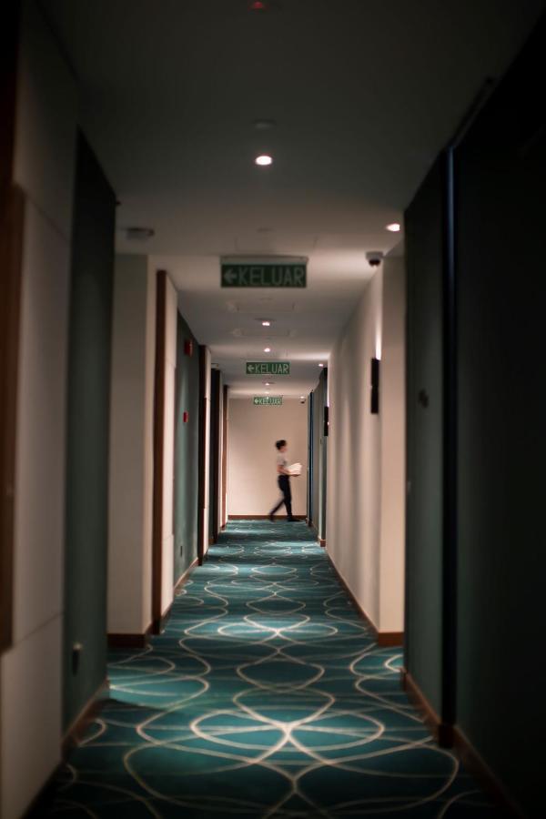 The Luma Hotel, A Member Of Design Hotels Kota Kinabalu Exterior photo
